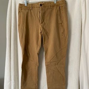 Gap Skinny Khaki pants 34x34